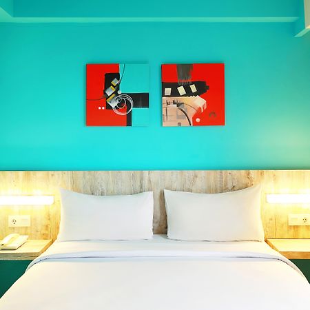 Primera Hotel Seminyak Exterior foto