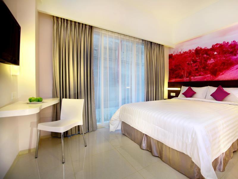 Primera Hotel Seminyak Exterior foto
