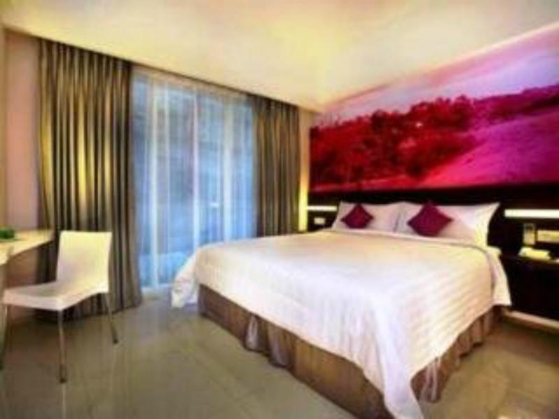 Primera Hotel Seminyak Exterior foto